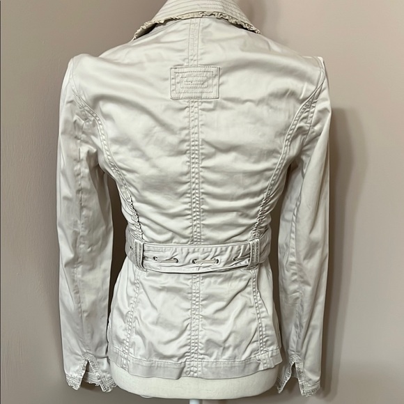 White House Black Market Cream Blazer with Tie Closure - Picture 6 of 9